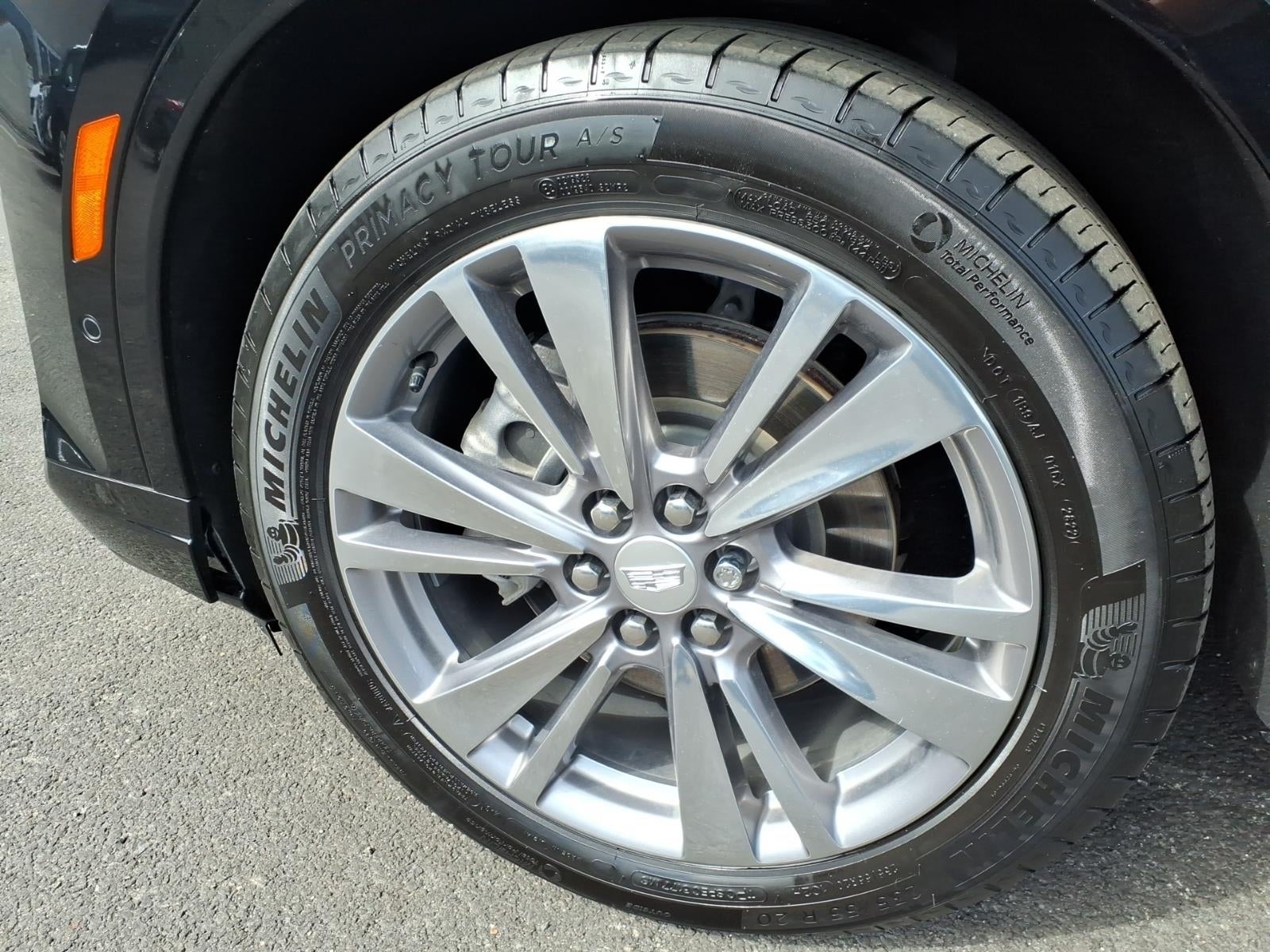 2024 Cadillac XT6 Premium Luxury