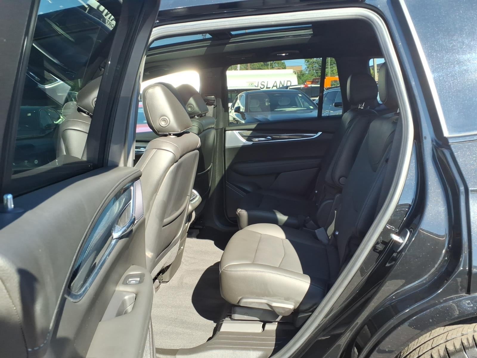 2024 Cadillac XT6 Sport