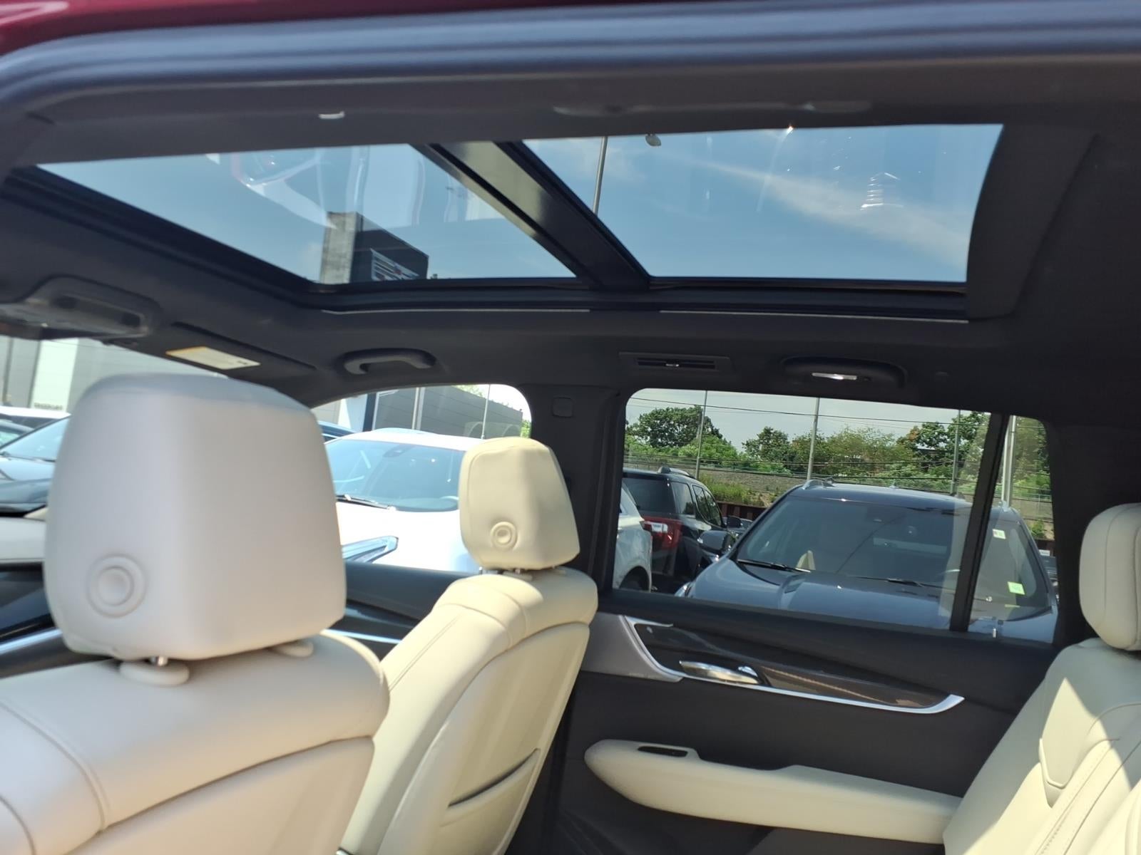 2024 Cadillac XT6 Sport