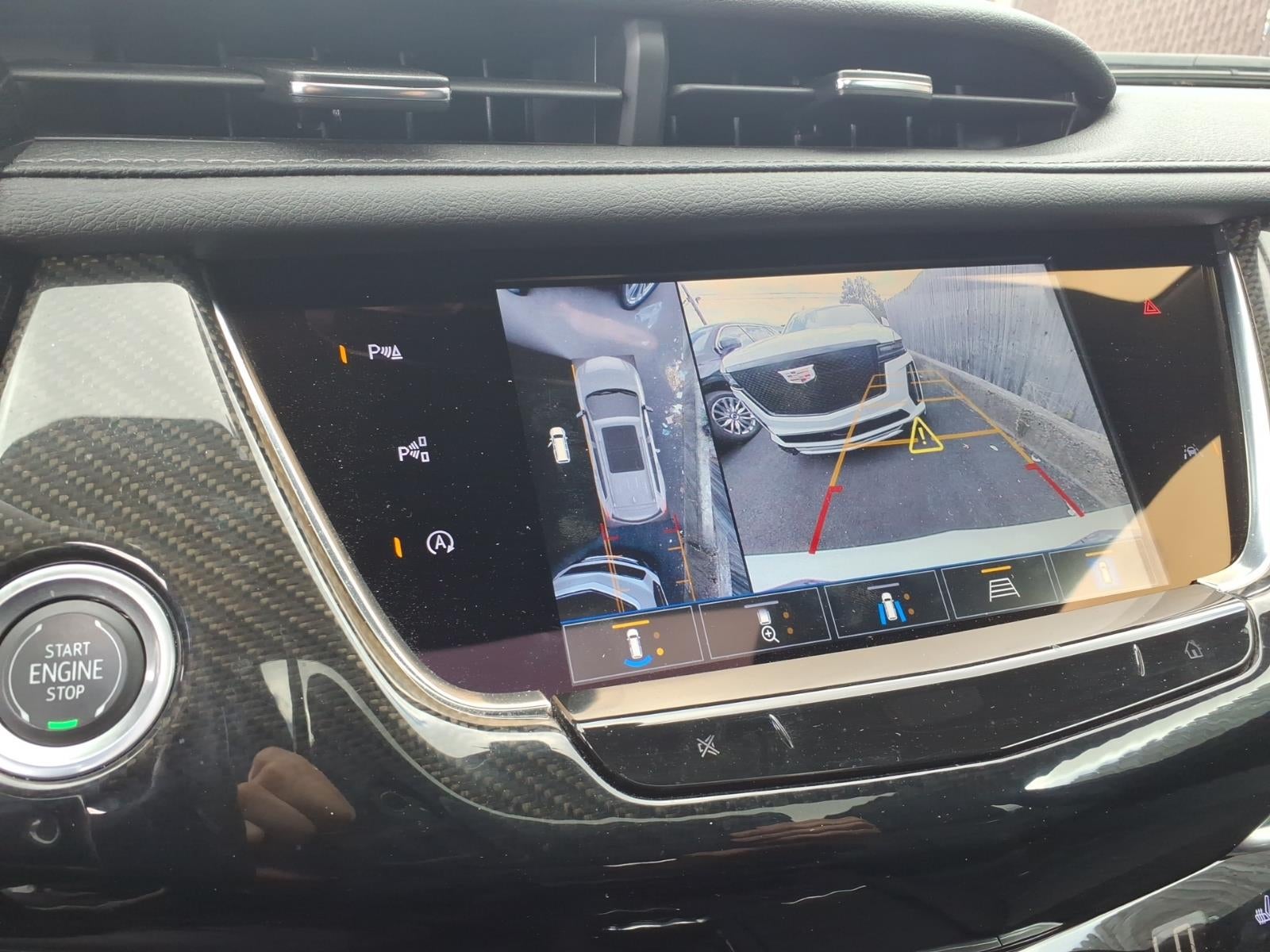 2024 Cadillac XT6 Sport