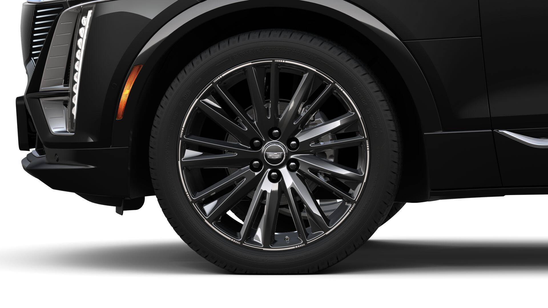 2025 Cadillac LYRIQ Luxury 1