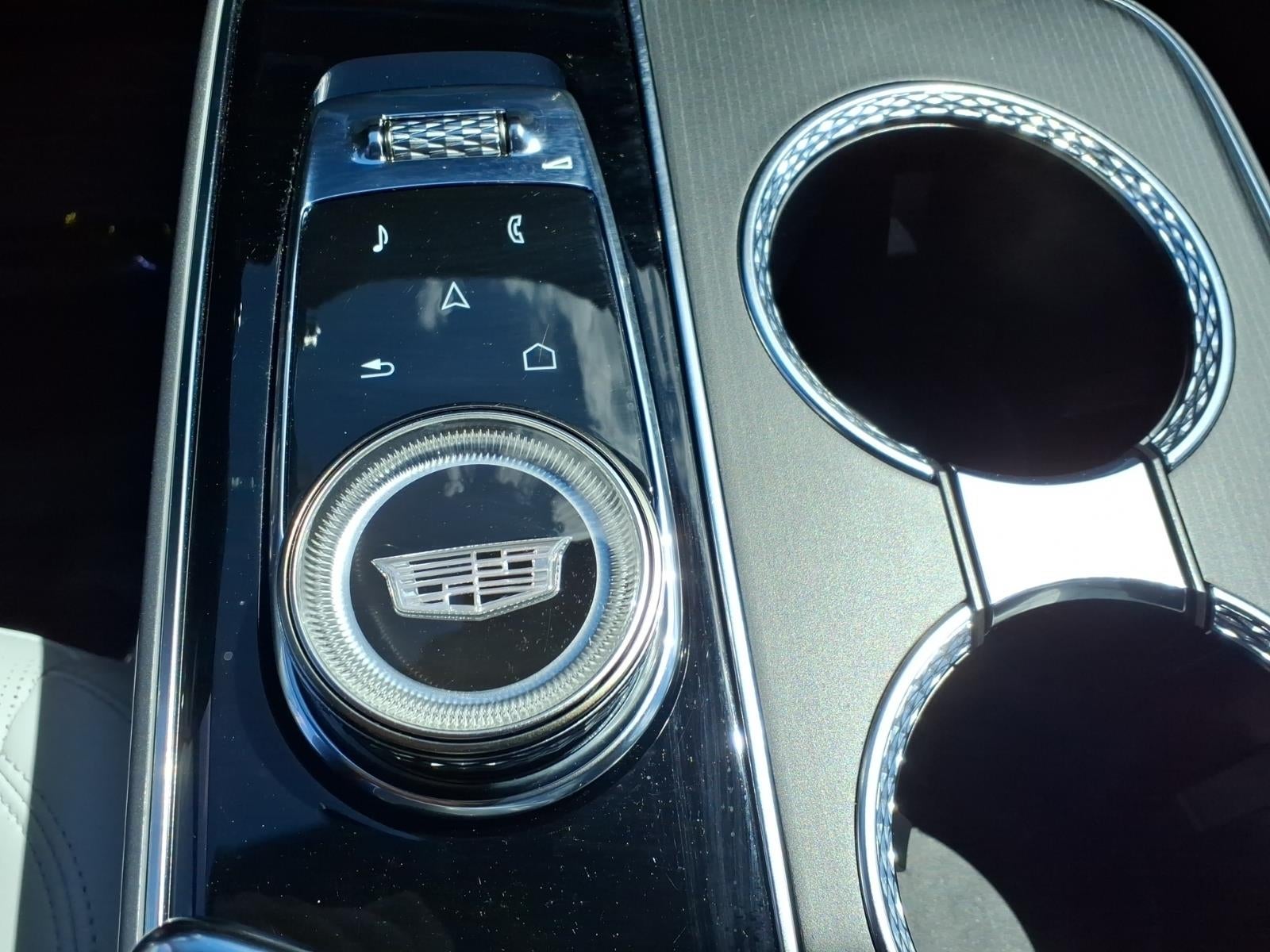 2024 Cadillac LYRIQ Luxury 1