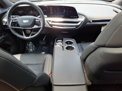 2024 Cadillac LYRIQ Luxury 1