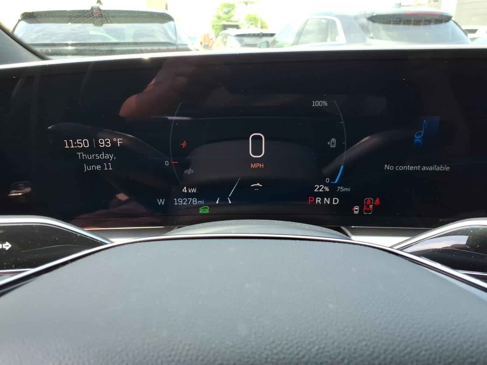 2024 Cadillac LYRIQ Luxury 1