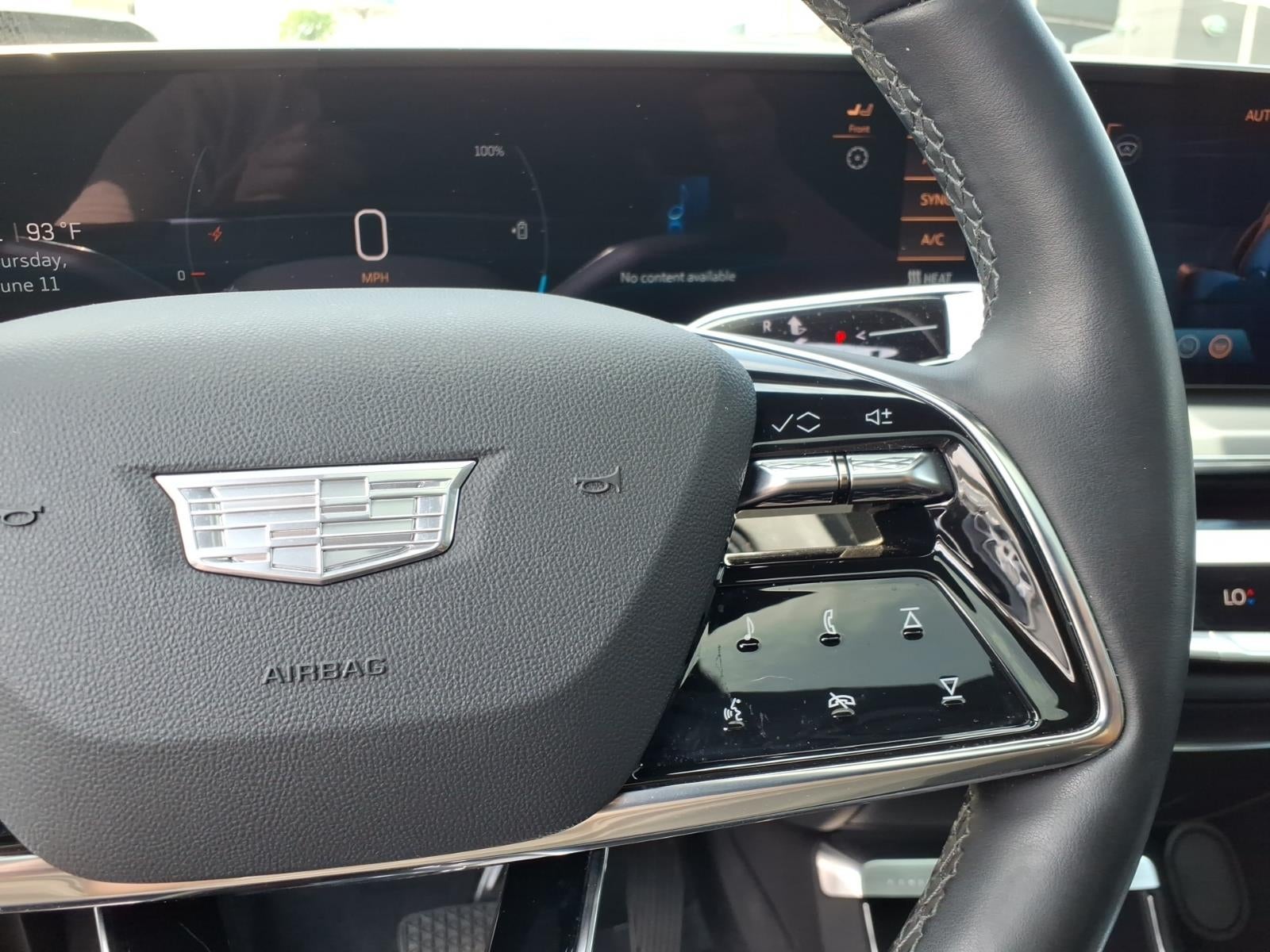 2024 Cadillac LYRIQ Luxury 1