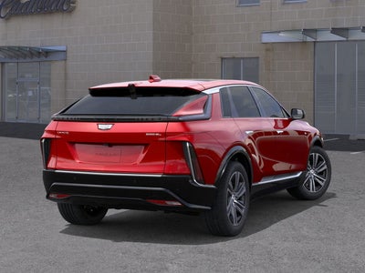2025 Cadillac LYRIQ Luxury 2