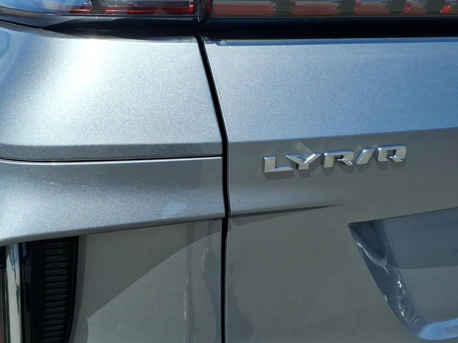 2024 Cadillac LYRIQ Luxury 2