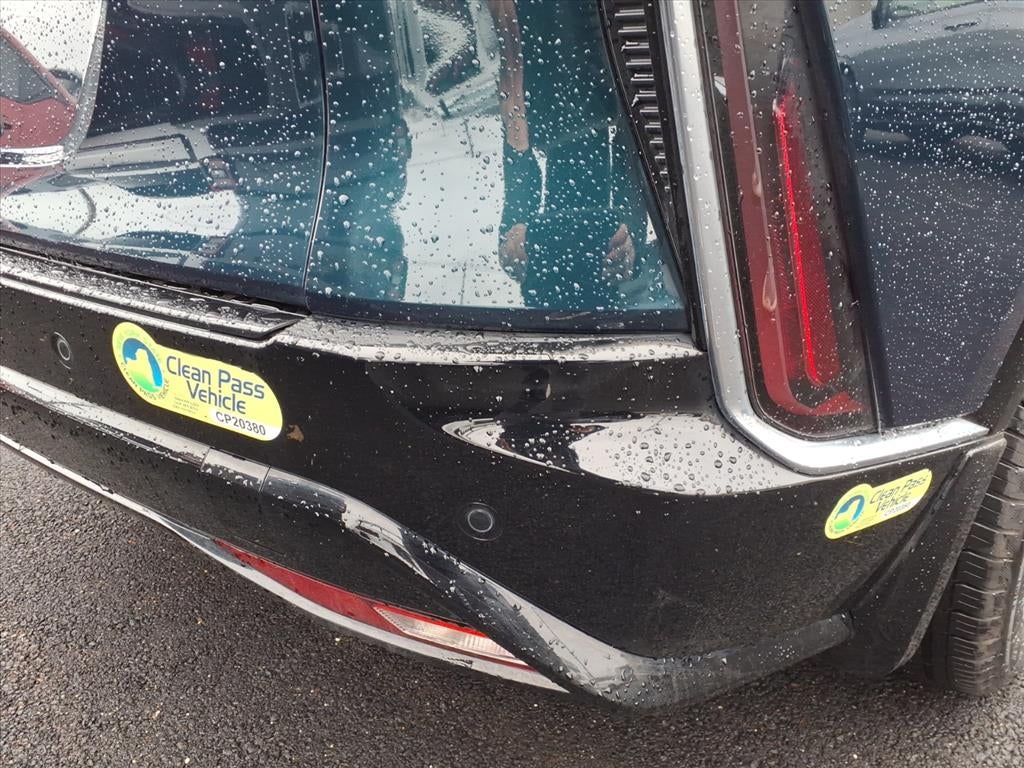 2024 Cadillac LYRIQ Sport 1