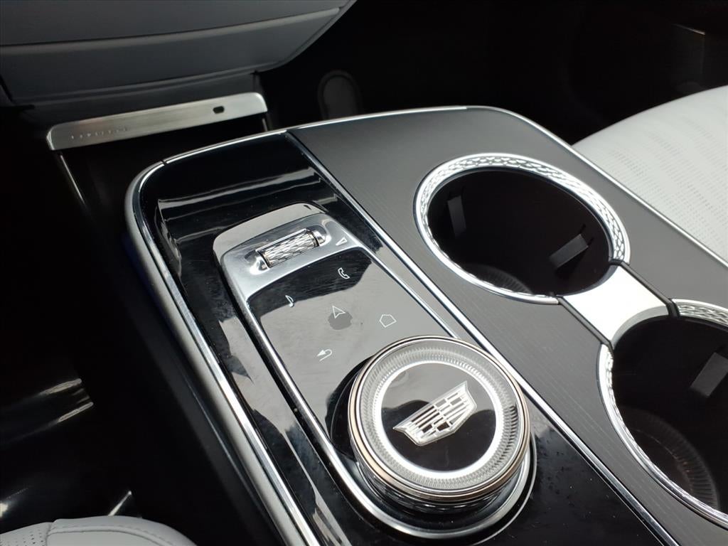 2024 Cadillac LYRIQ Sport 1