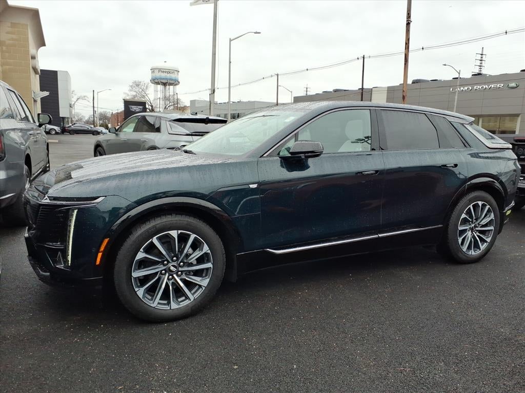 2024 Cadillac LYRIQ Sport 1