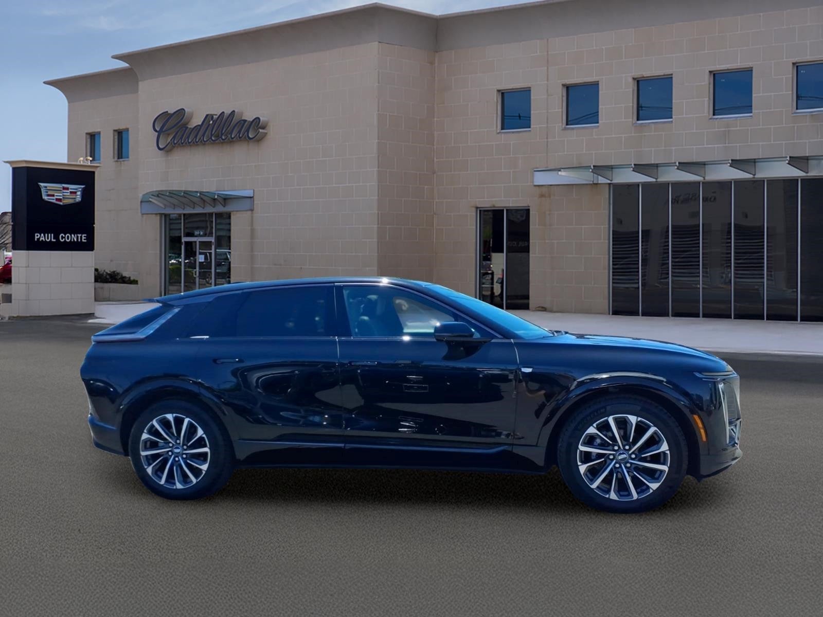 2024 Cadillac LYRIQ Sport 1