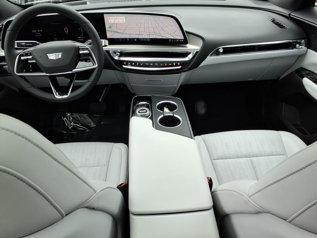 2024 Cadillac LYRIQ Sport 1