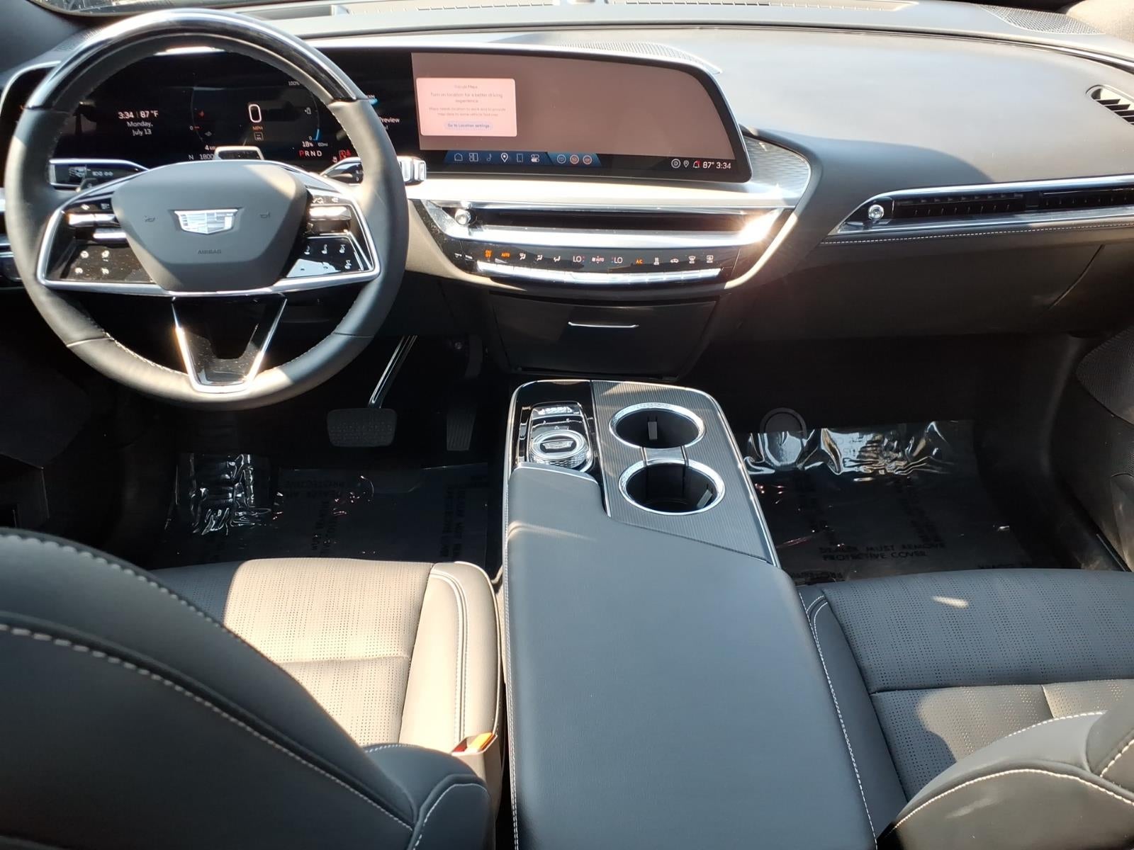 2024 Cadillac LYRIQ Sport 2