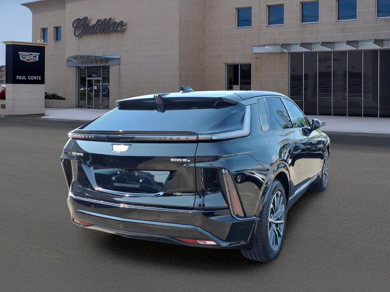 2024 Cadillac LYRIQ Sport 2