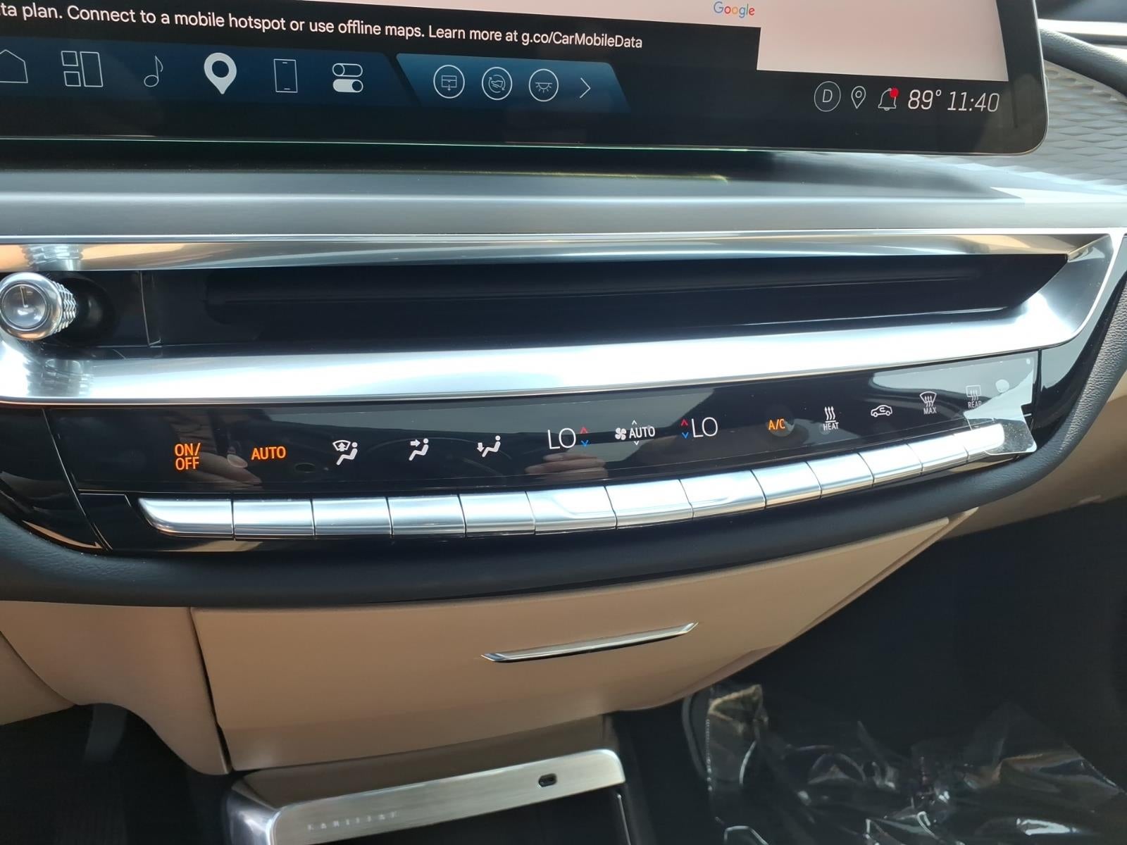 2024 Cadillac LYRIQ Sport 3