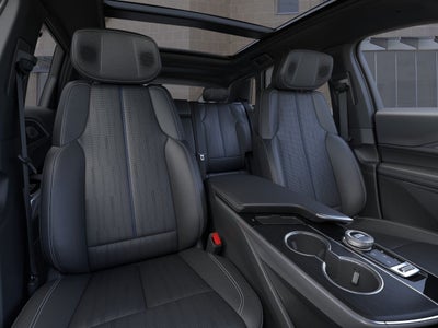 2025 Cadillac LYRIQ Sport 2