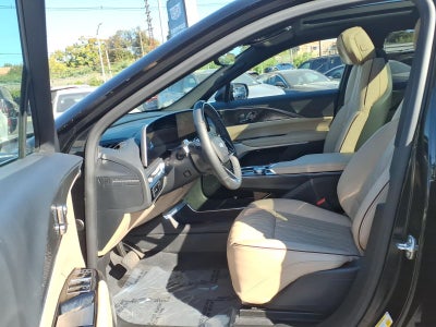 2024 Cadillac LYRIQ Sport 3