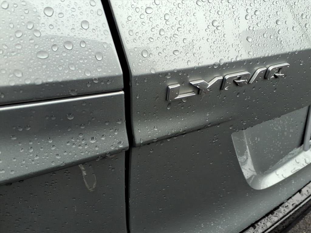 2024 Cadillac LYRIQ Sport 3