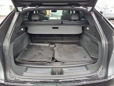 2024 Cadillac LYRIQ Sport 3