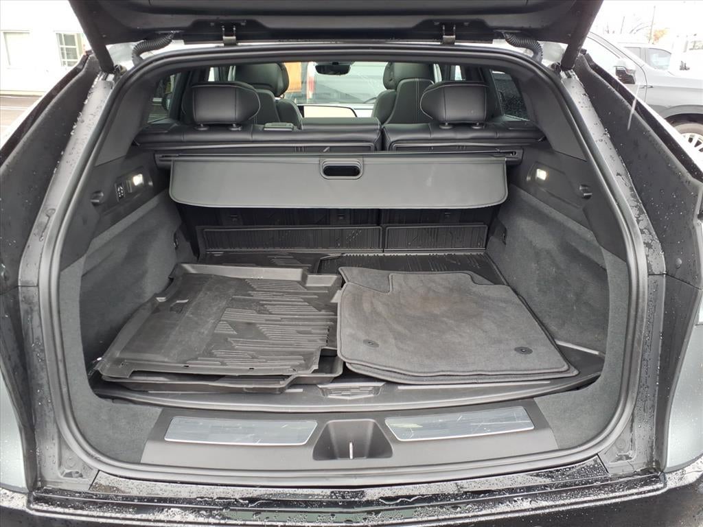 2024 Cadillac LYRIQ Sport 3