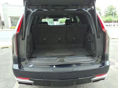 2023 Cadillac Escalade 4WD Luxury