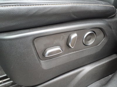 2023 Cadillac Escalade 4WD Luxury
