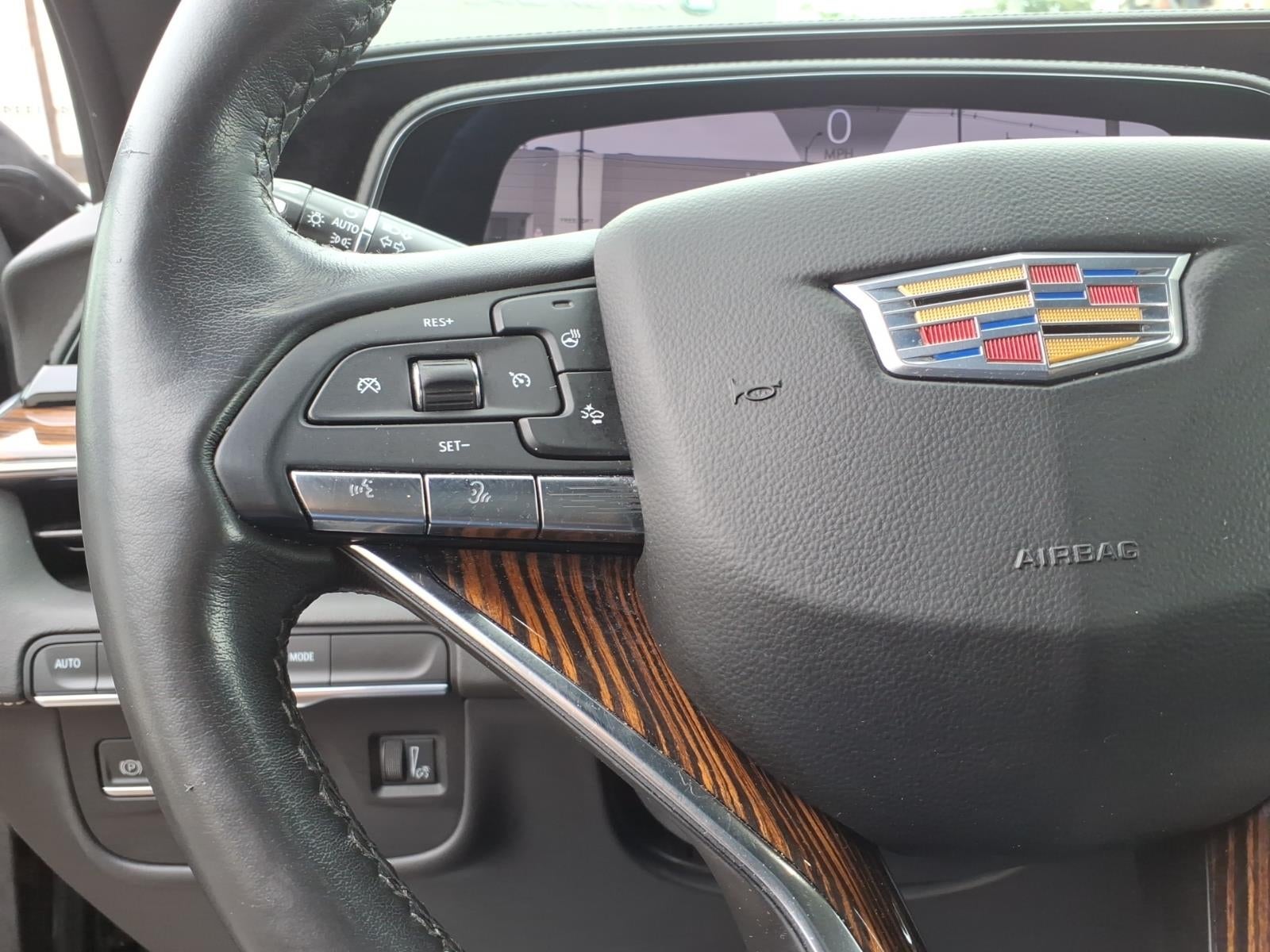 2023 Cadillac Escalade 4WD Luxury