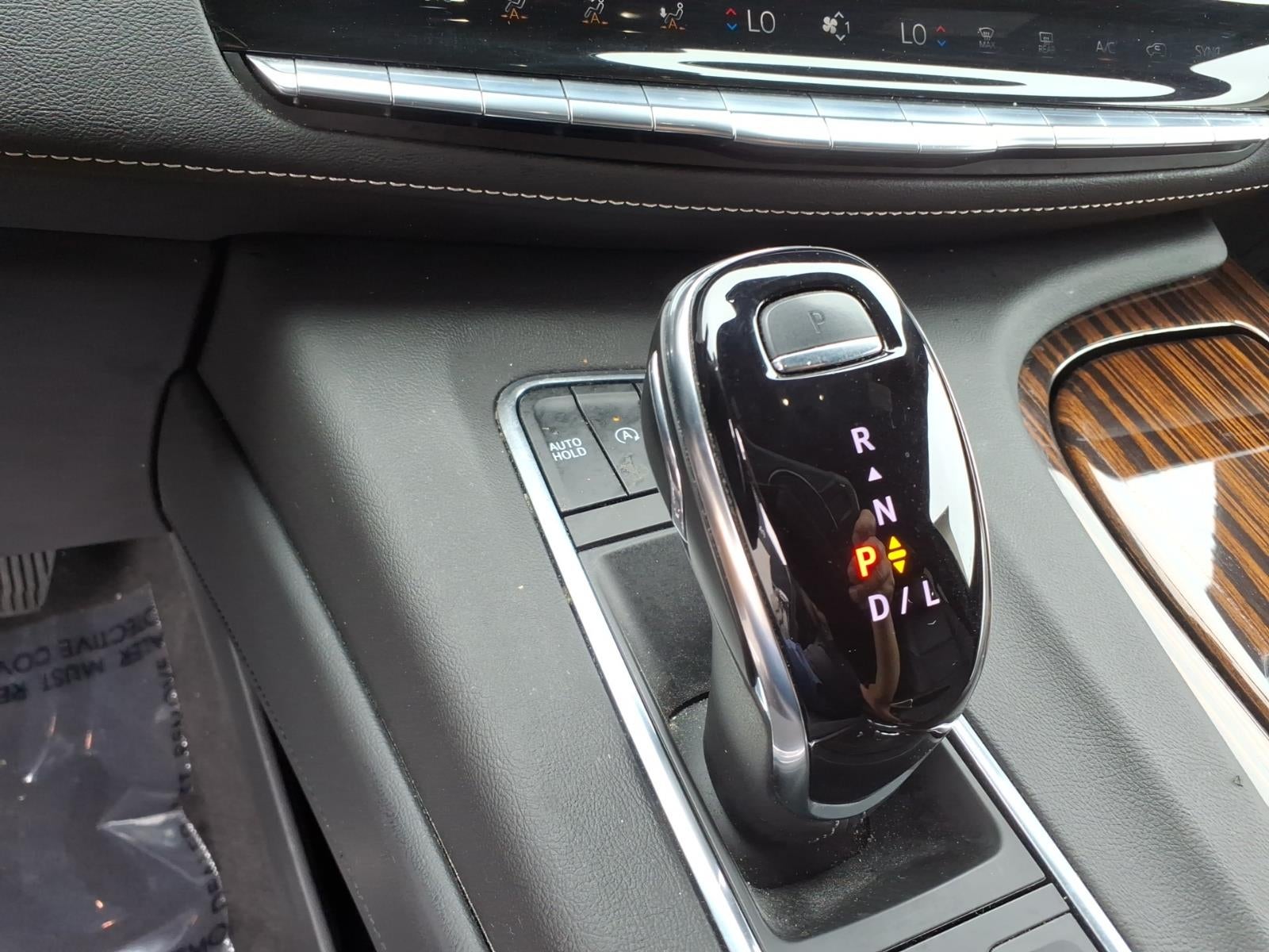 2023 Cadillac Escalade 4WD Luxury