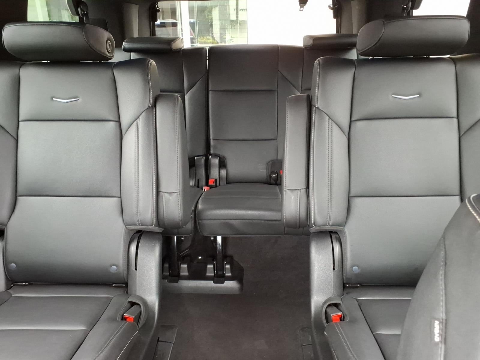 2023 Cadillac Escalade 4WD Luxury