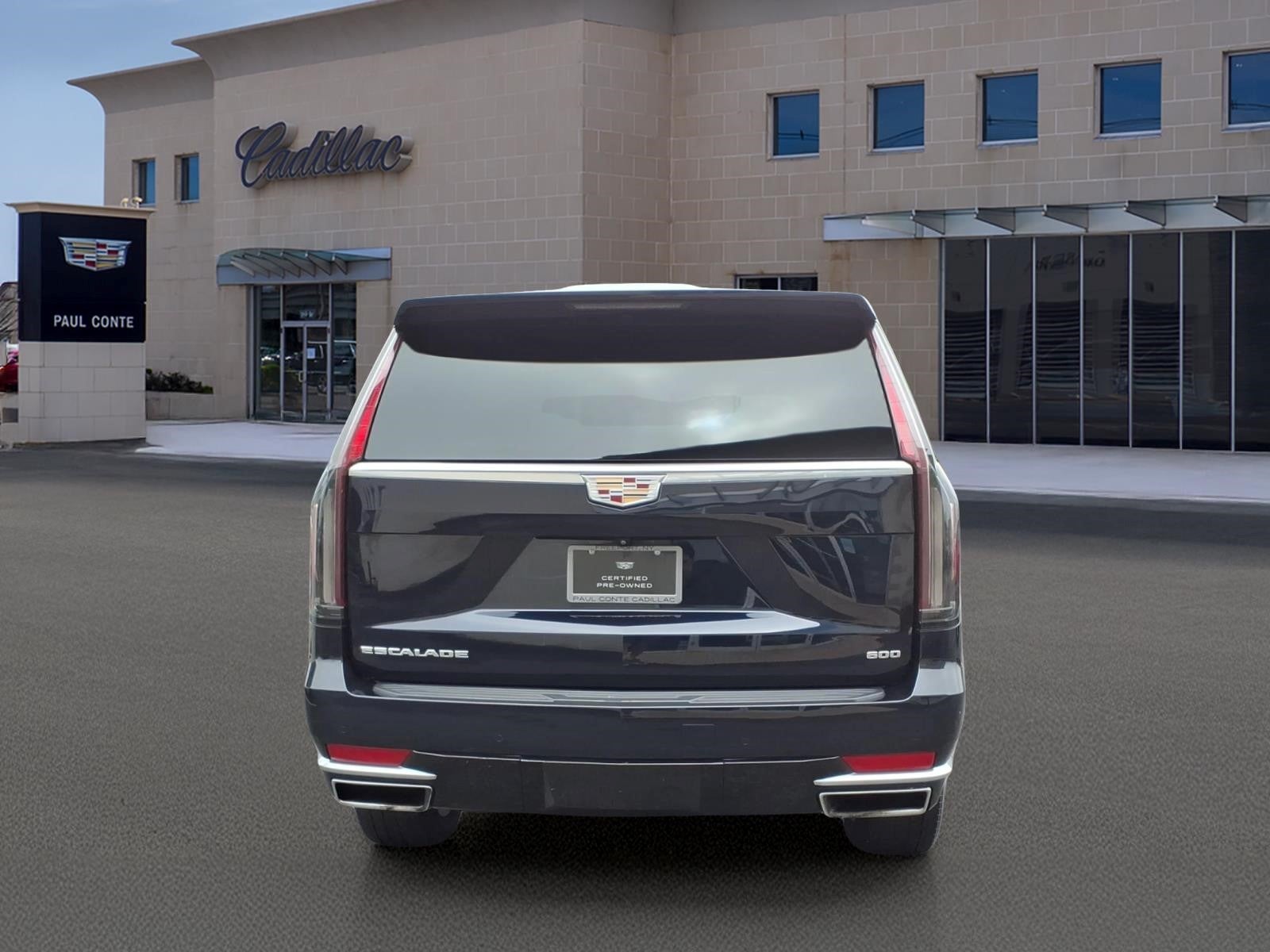 2023 Cadillac Escalade 4WD Luxury