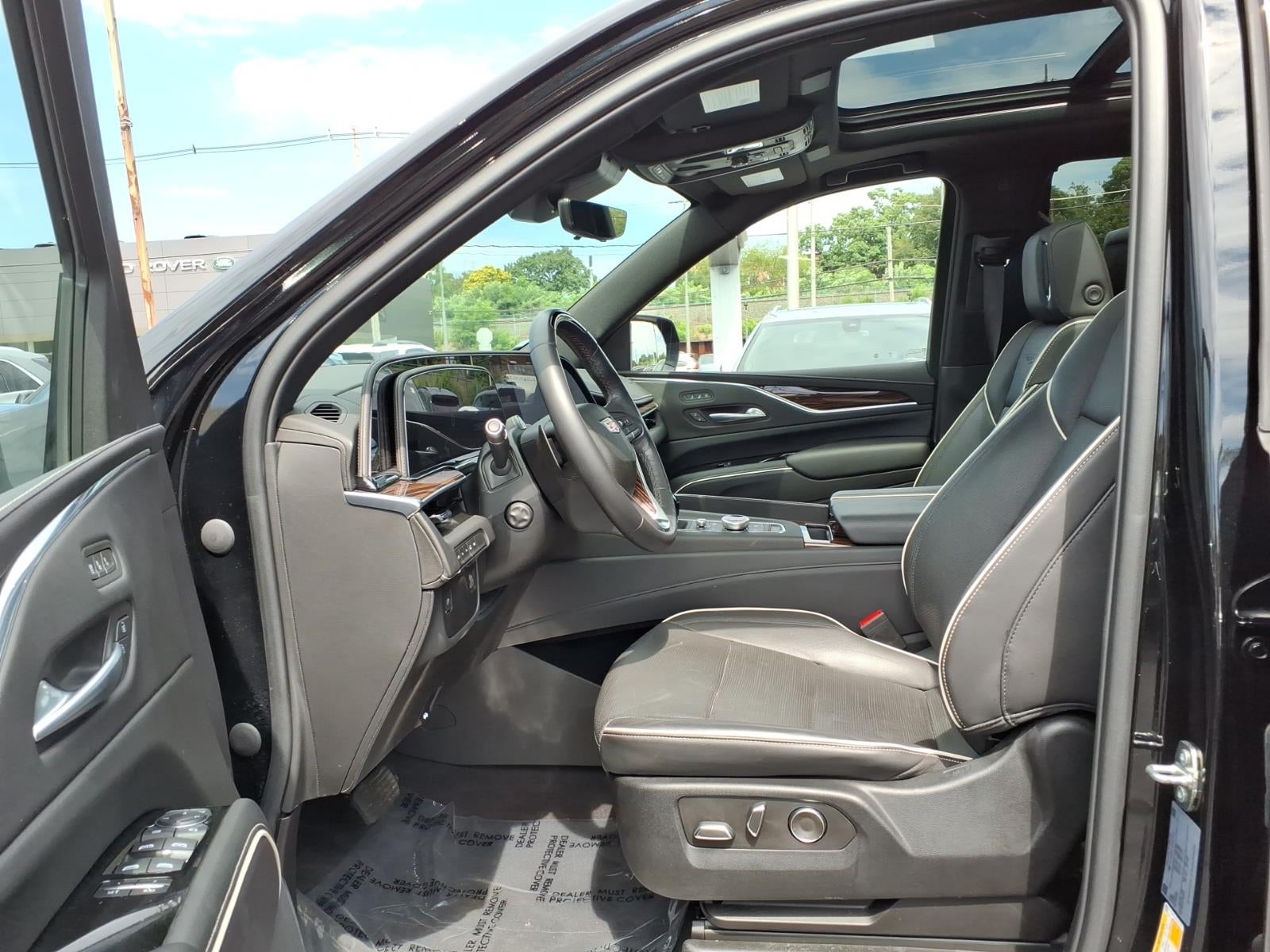 2023 Cadillac Escalade 4WD Premium Luxury