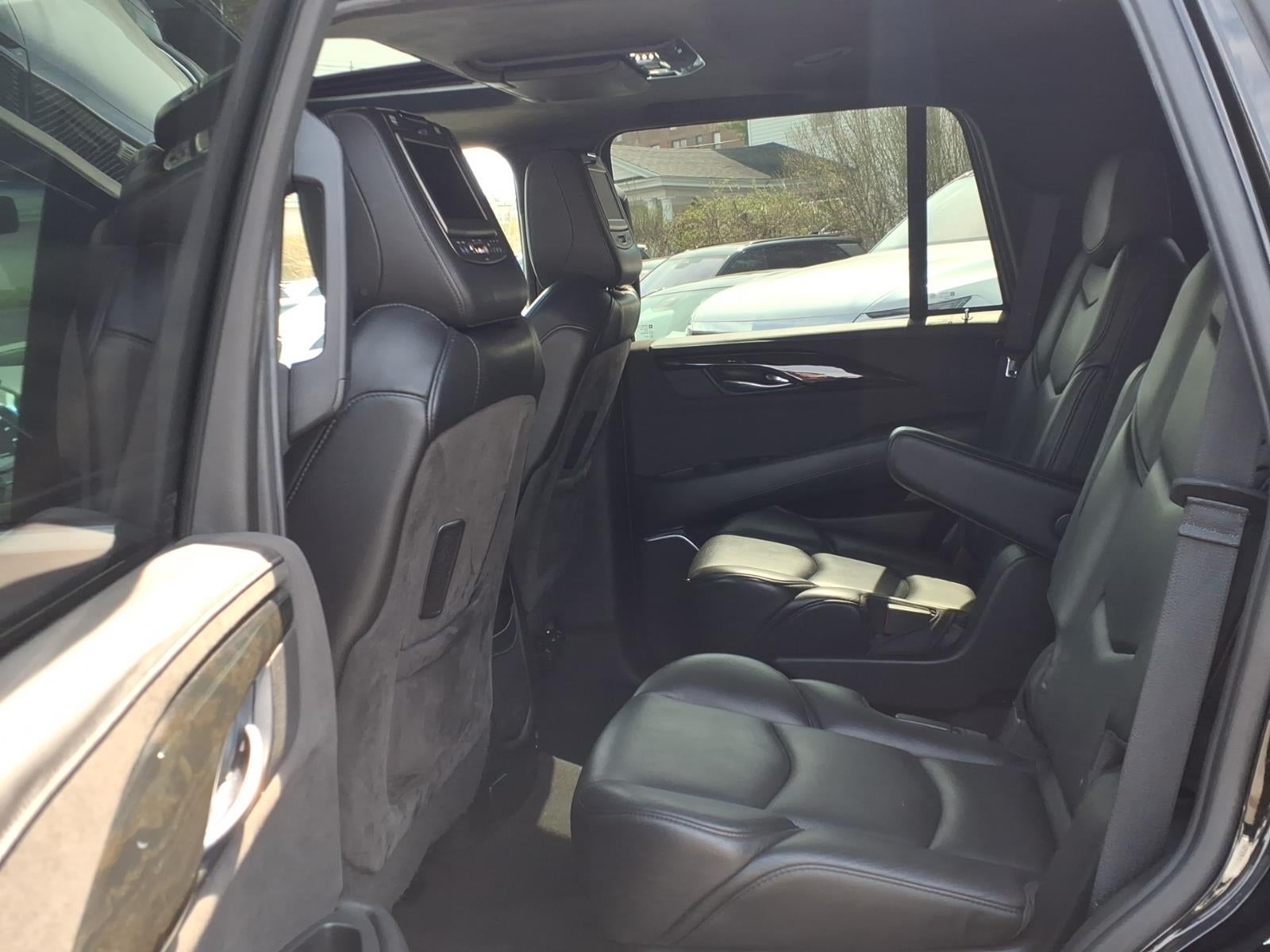 2018 Cadillac Escalade Platinum