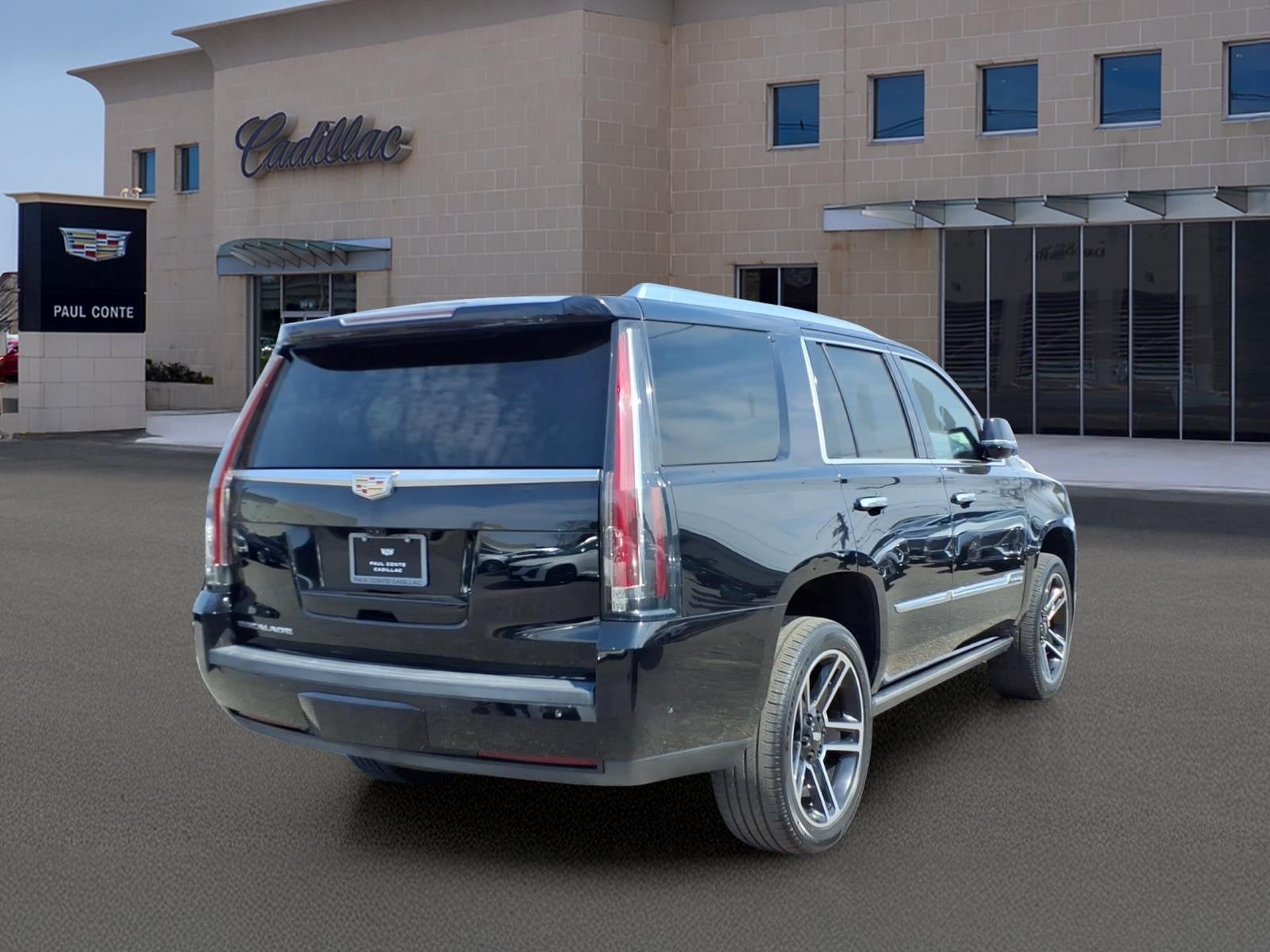 2018 Cadillac Escalade Platinum