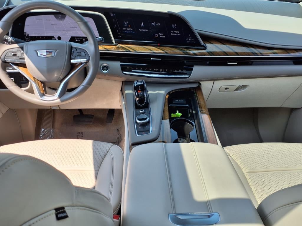 2023 Cadillac Escalade Premium Luxury Platinum