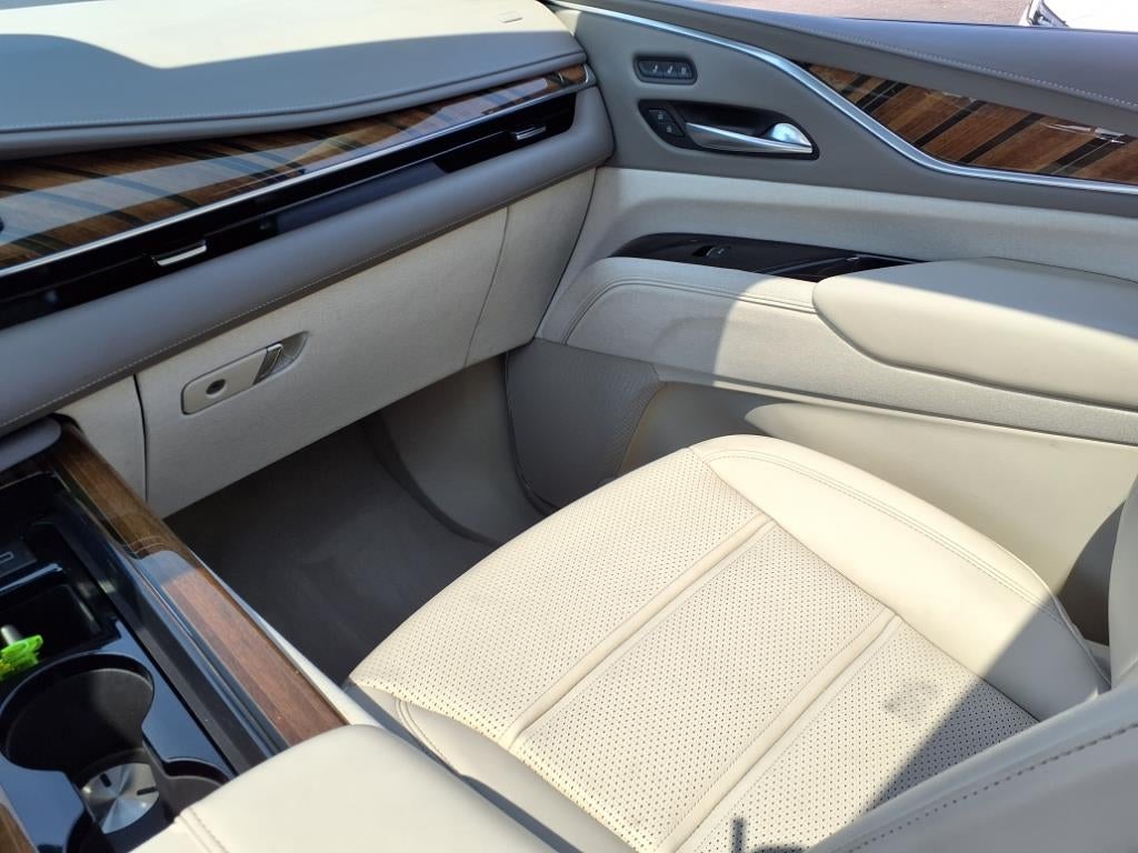2023 Cadillac Escalade Premium Luxury Platinum