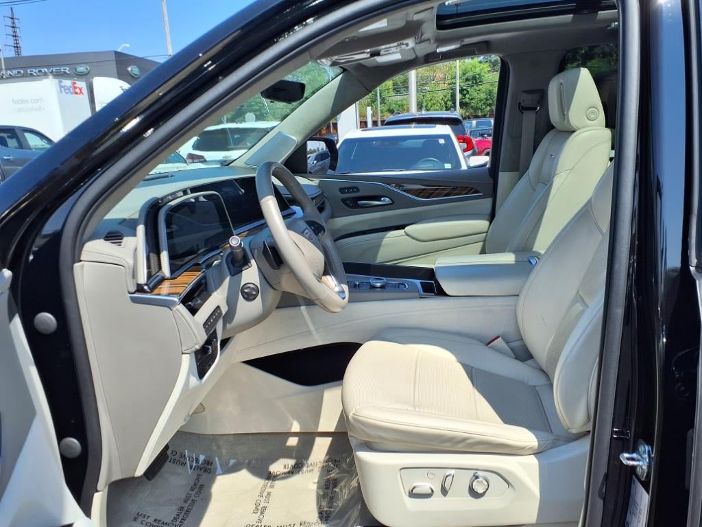 2023 Cadillac Escalade Premium Luxury Platinum