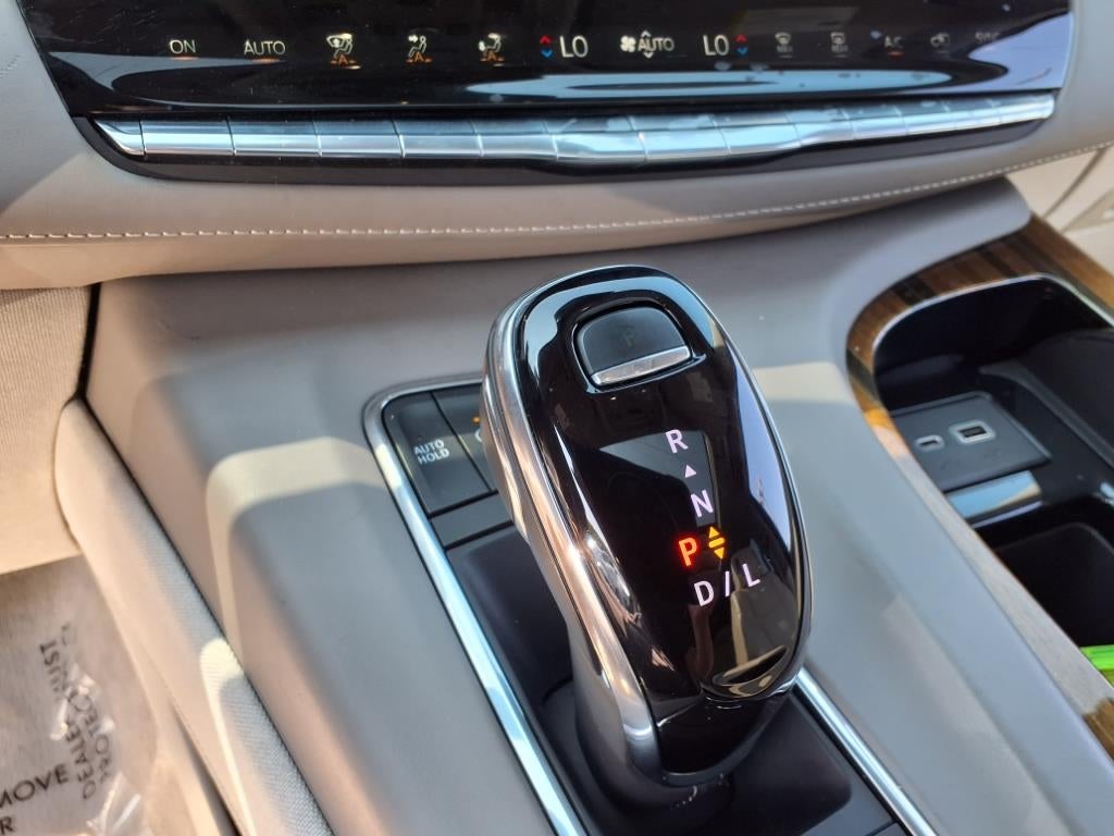 2023 Cadillac Escalade Premium Luxury Platinum