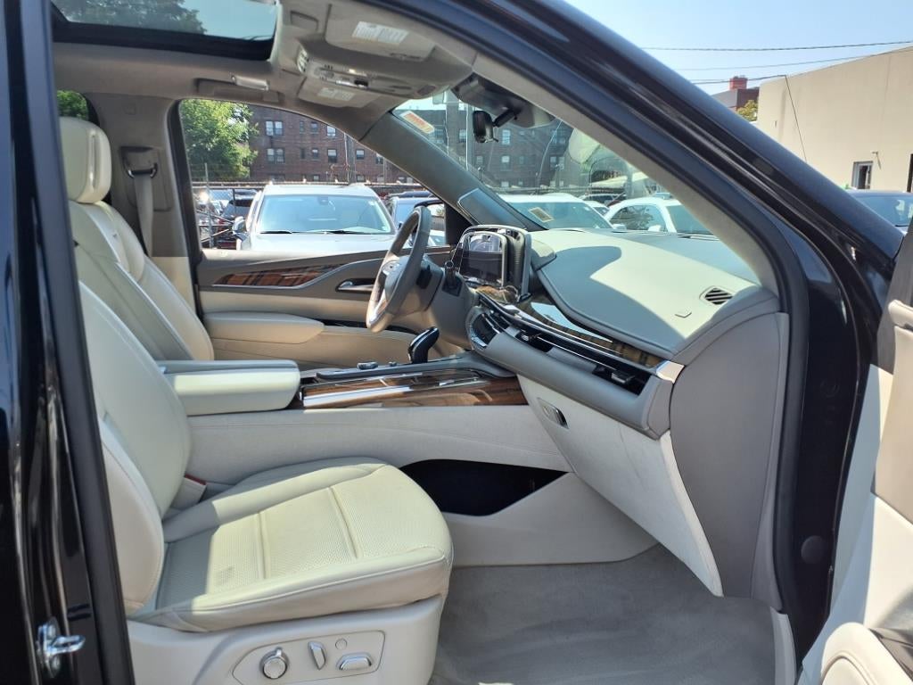 2023 Cadillac Escalade Premium Luxury Platinum