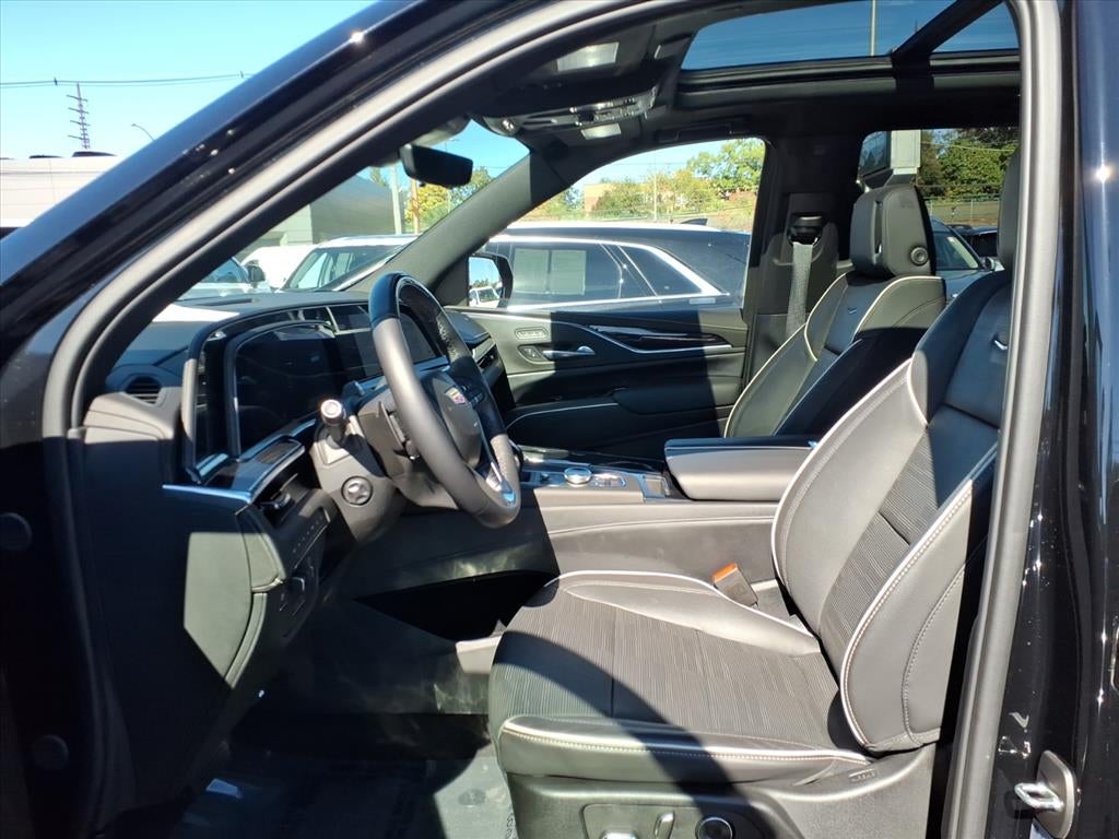 2024 Cadillac Escalade Sport