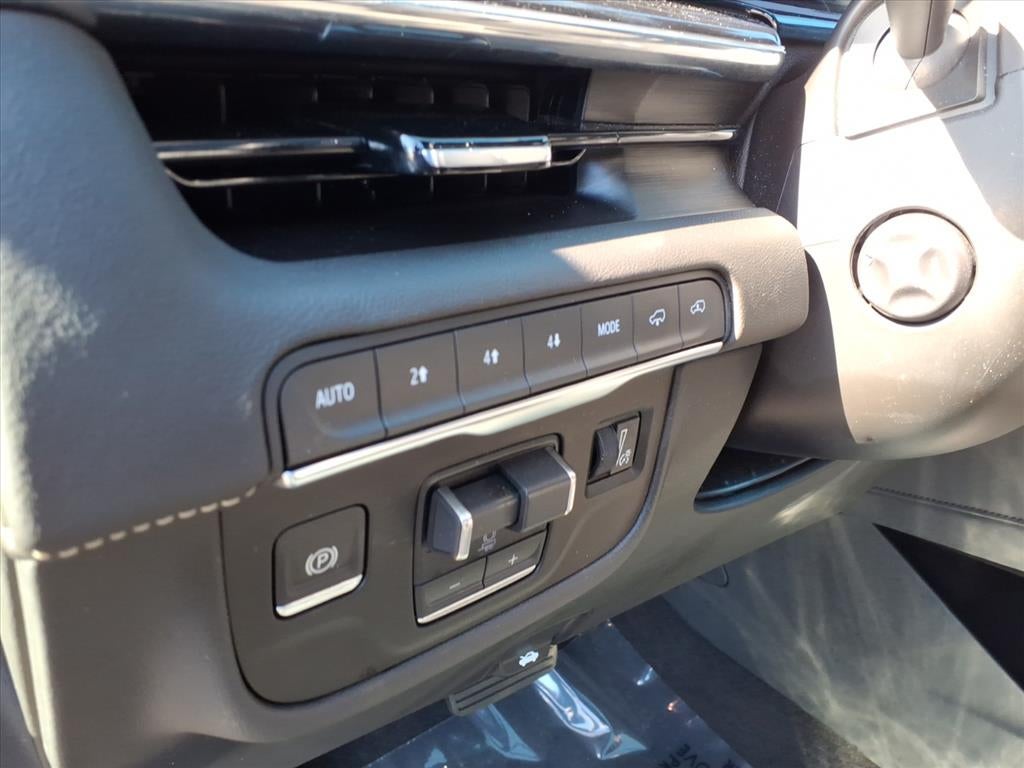 2024 Cadillac Escalade Sport