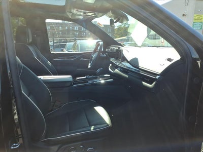 2024 Cadillac Escalade Sport