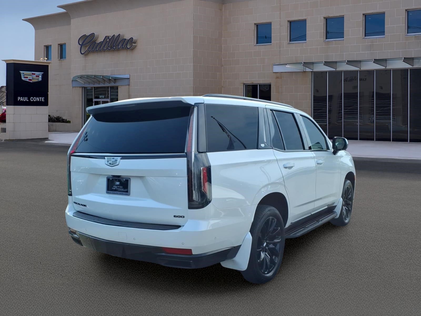 2022 Cadillac Escalade Sport