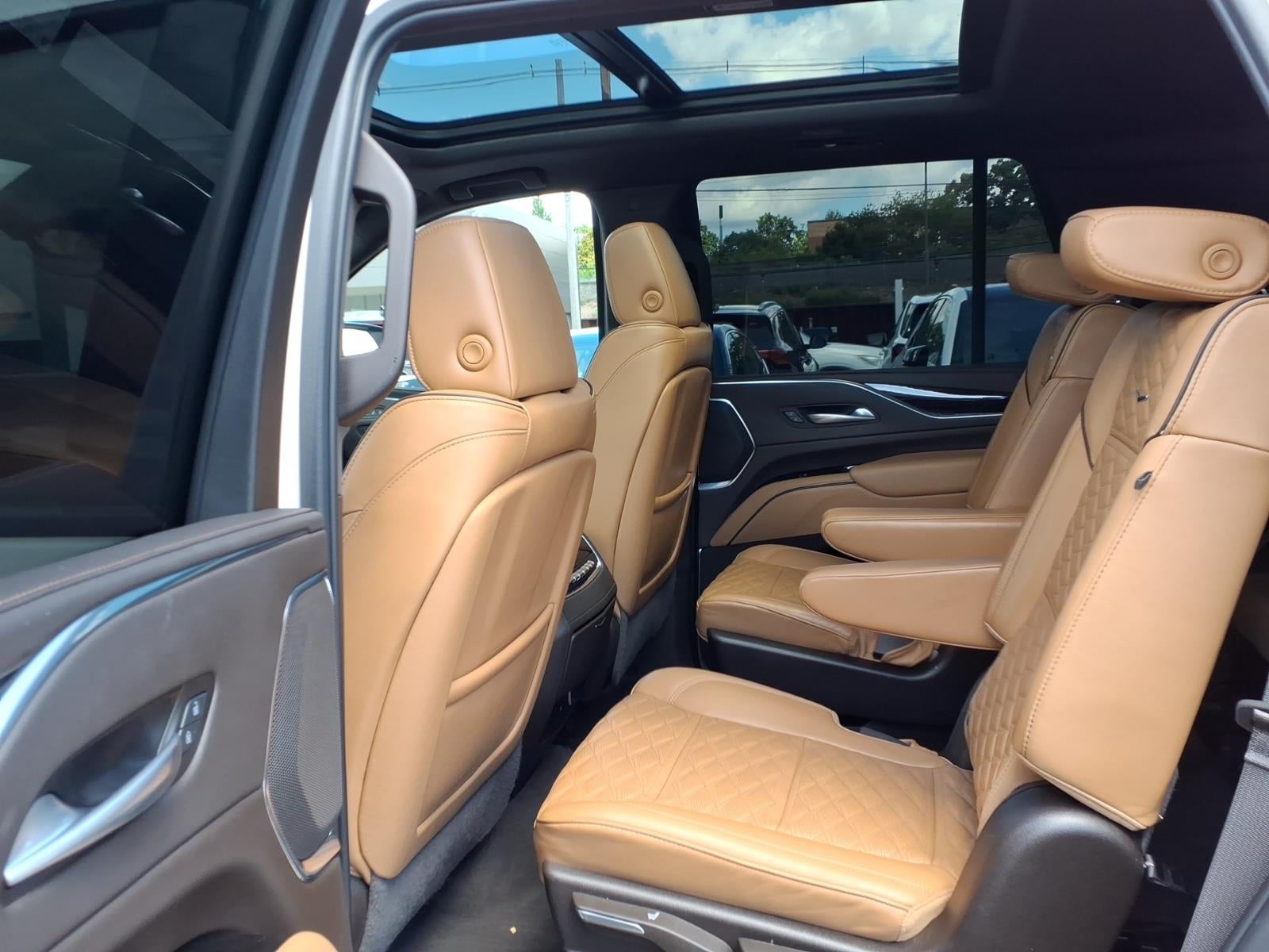 2024 Cadillac Escalade Sport