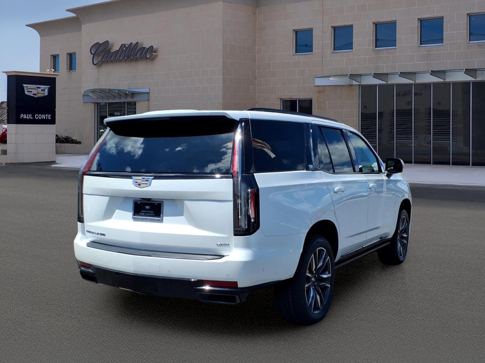 2024 Cadillac Escalade Sport