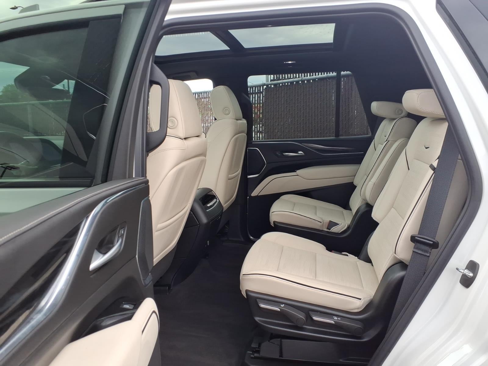 2024 Cadillac Escalade Sport