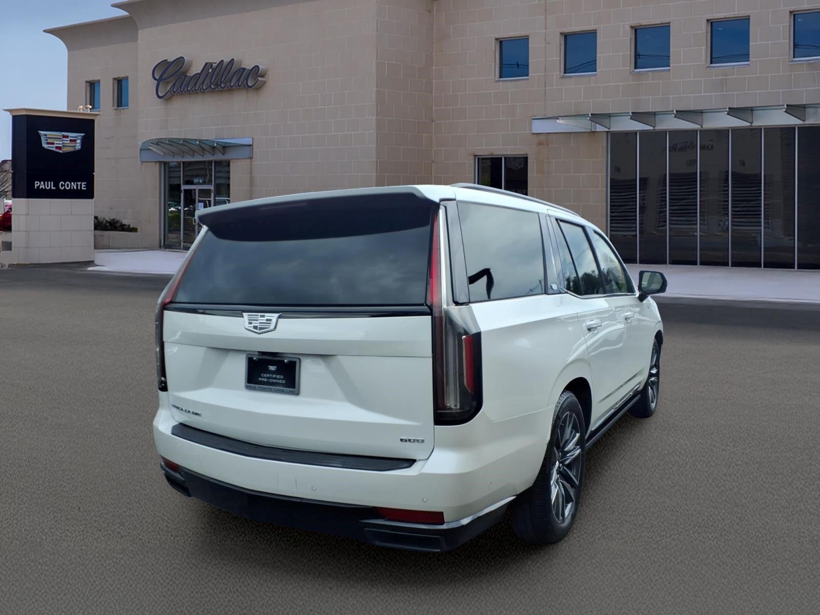 2024 Cadillac Escalade Sport