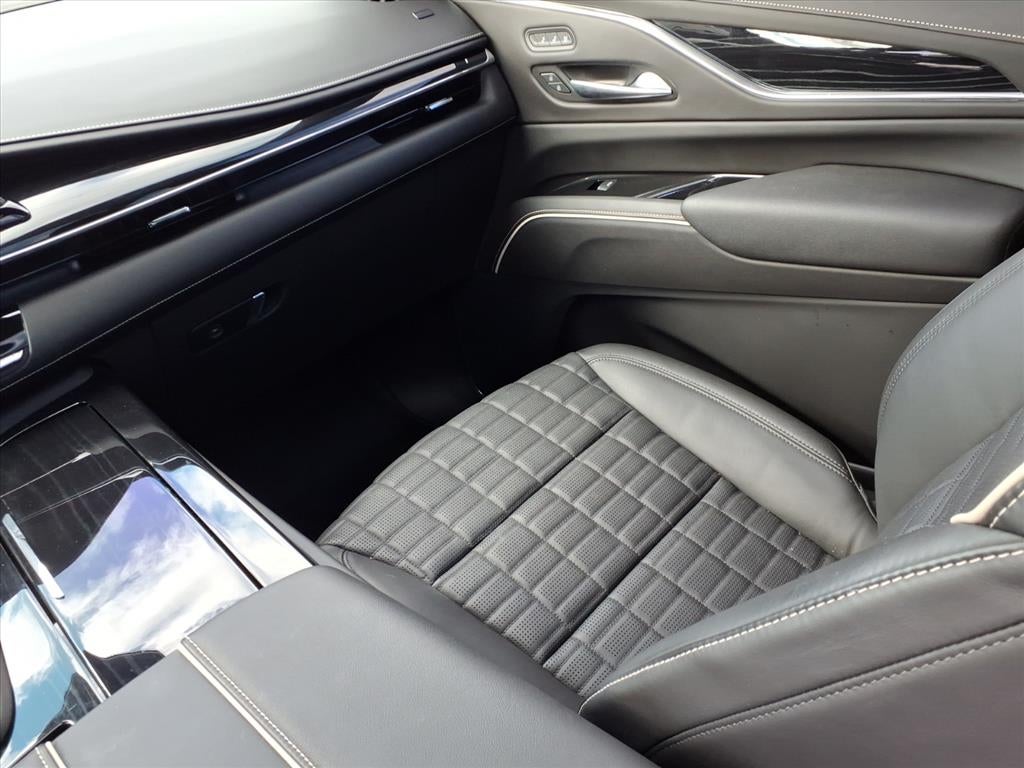 2023 Cadillac Escalade Escalade-V