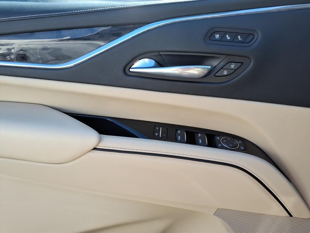 2021 Cadillac Escalade ESV Premium Luxury