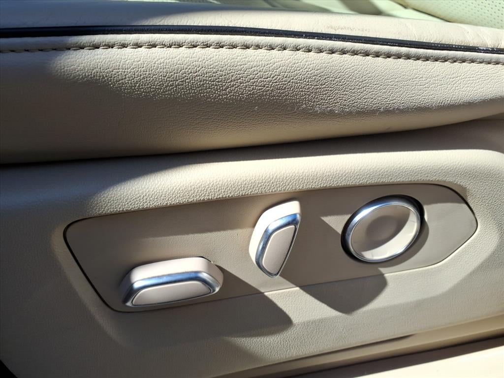 2021 Cadillac Escalade ESV Premium Luxury