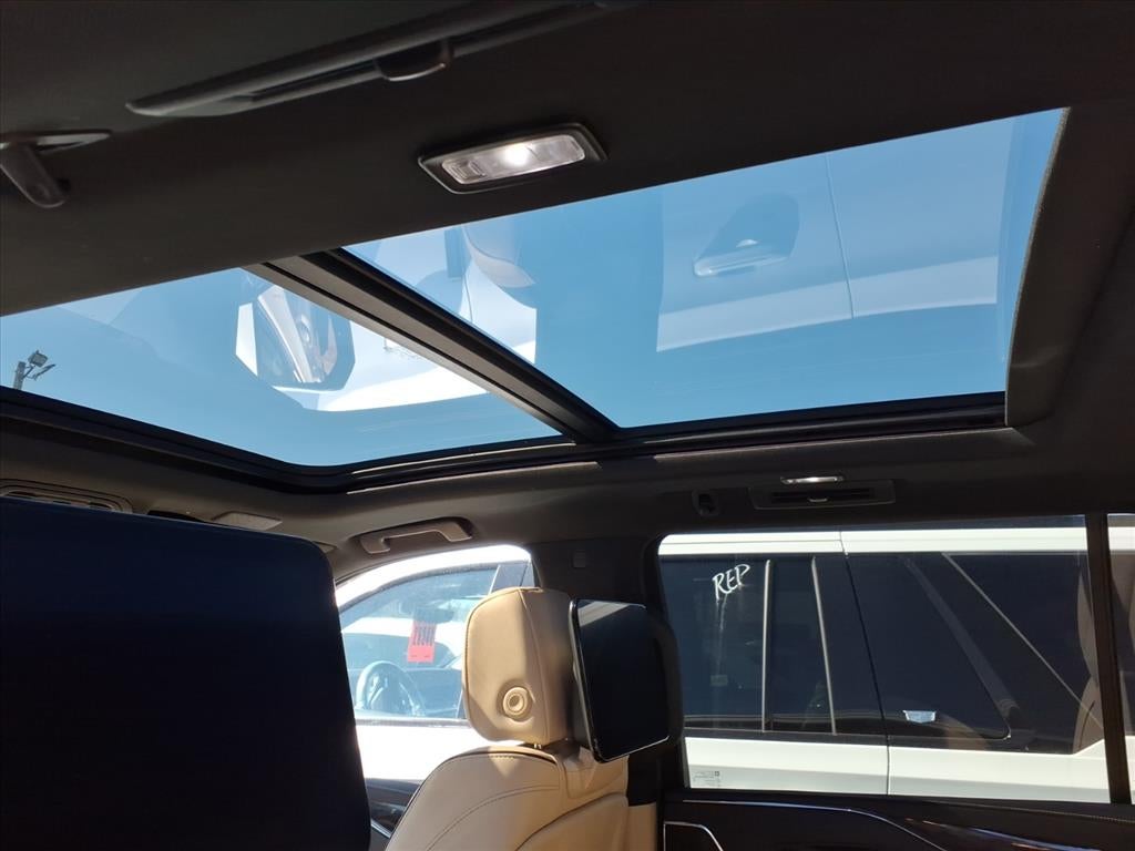 2021 Cadillac Escalade ESV Premium Luxury